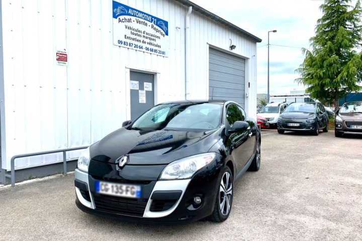 RENAULT MEGANE III COUPE