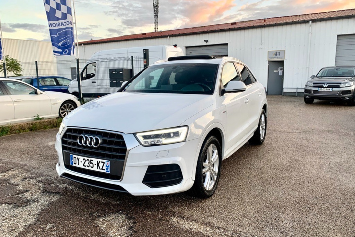 AUDI Q3