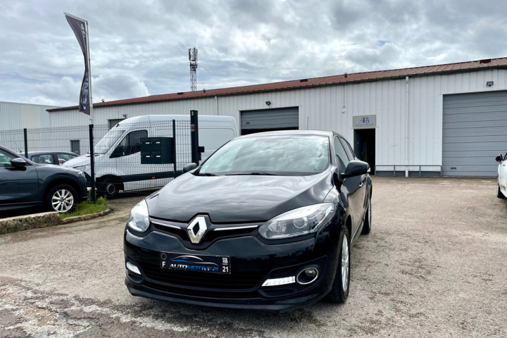RENAULT MEGANE III BERLINE