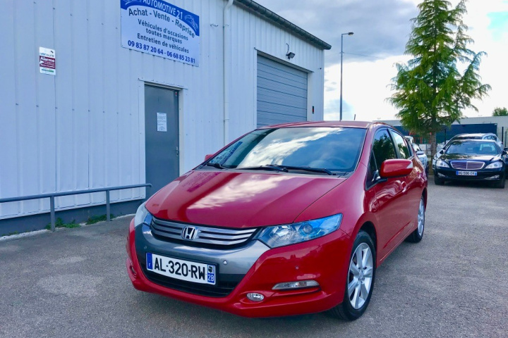 HONDA INSIGHT HYBRID