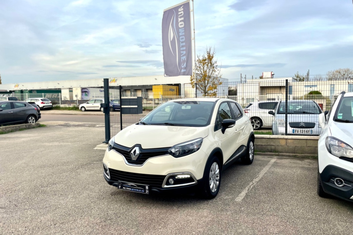 RENAULT CAPTUR