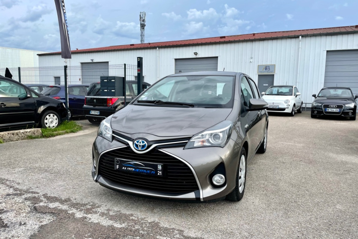 TOYOTA YARIS HYBRIDE LCA 2016