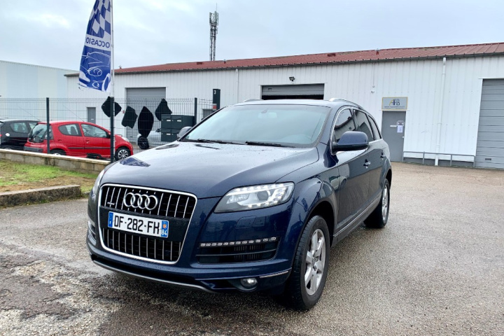 AUDI Q7