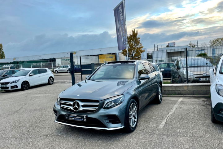 MERCEDES GLC