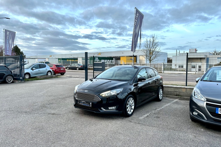 FORD FOCUS
