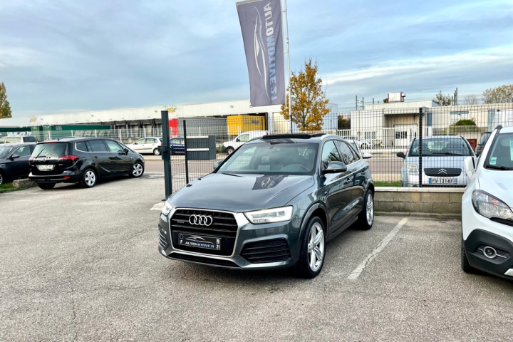 AUDI Q3