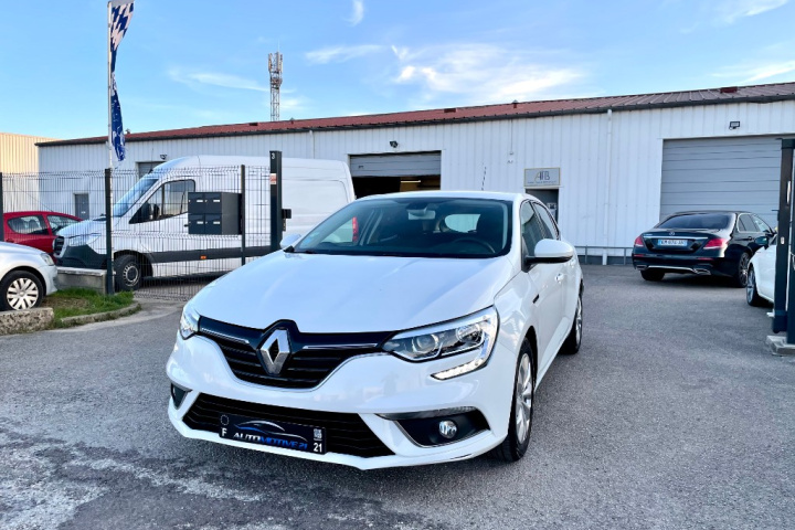 RENAULT MEGANE IV SOCIETE