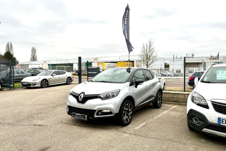 RENAULT CAPTUR