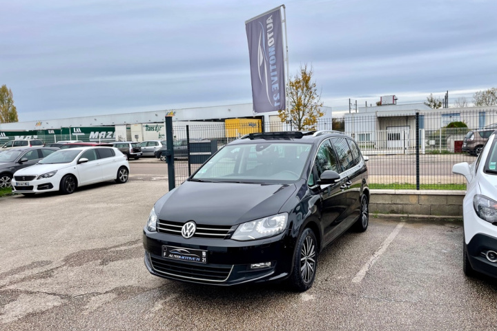 VOLKSWAGEN SHARAN