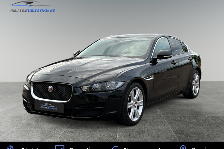 JAGUAR XE